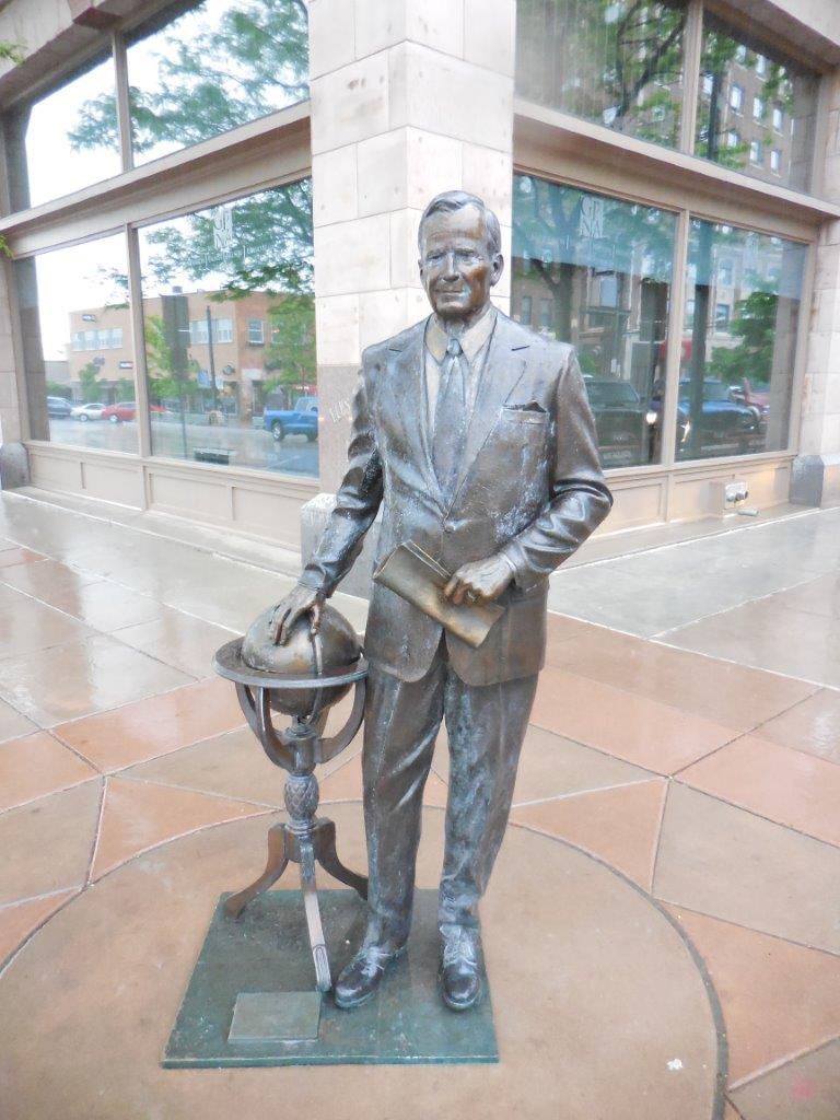 George Bush statue in Rapid City, South Dakota