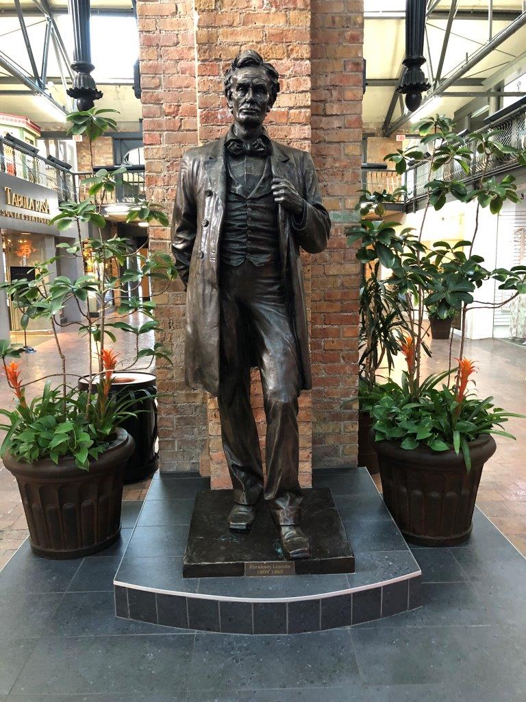 Statue of Abraham Lincoln in Salt Lake City