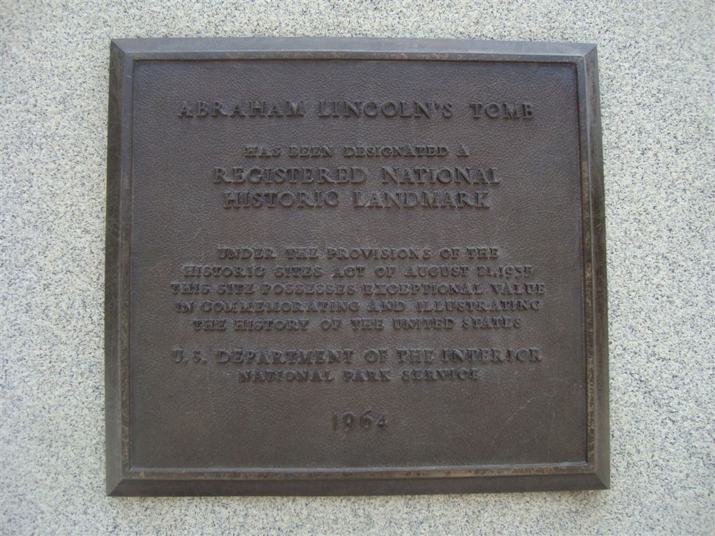 Abraham Lincoln tomb National Historic Landmark placque